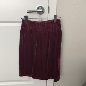 J Crew burgundy velvet skirt XS